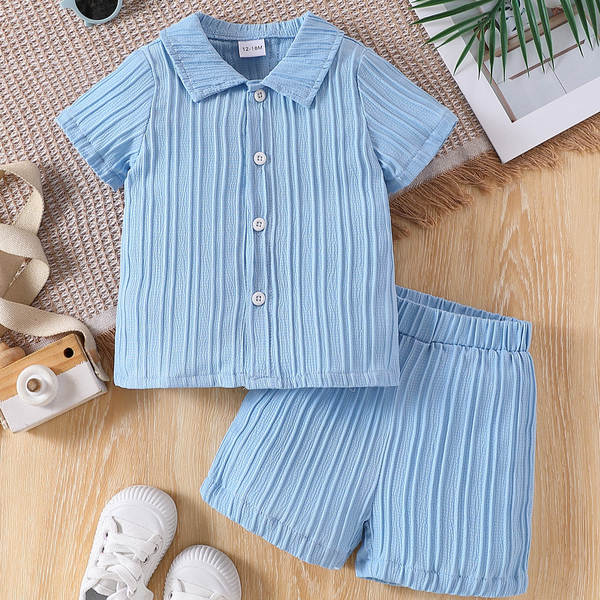 Conjunto infantil de verão