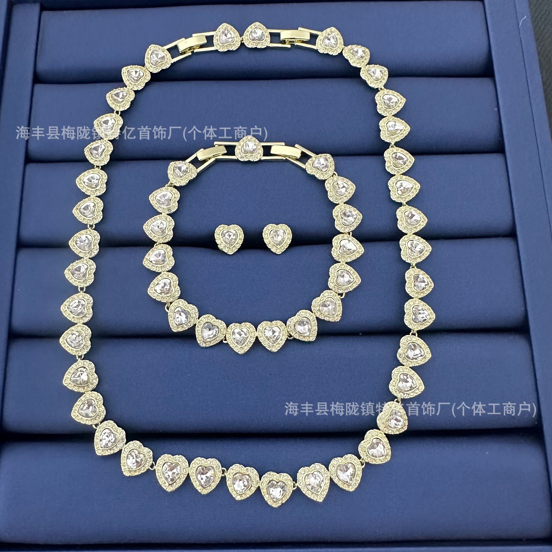 Casa Nova Cápsula Coração da Série Cheia de Colar de Pulseira Colar de Pulseira Colares de Ouro Fábrica de Vendas Diretas