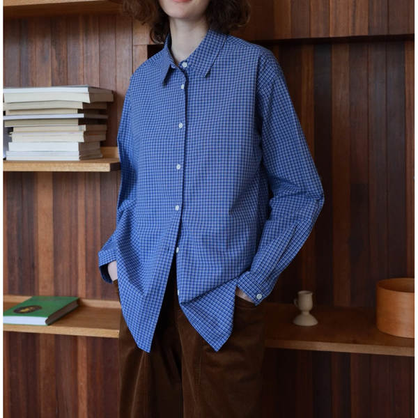 T-Shirt clássico francês de duas cores de cor azul com mangas curtas de outono