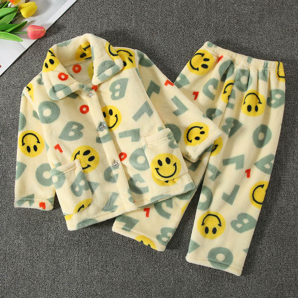 Pijama de flanela para criança
