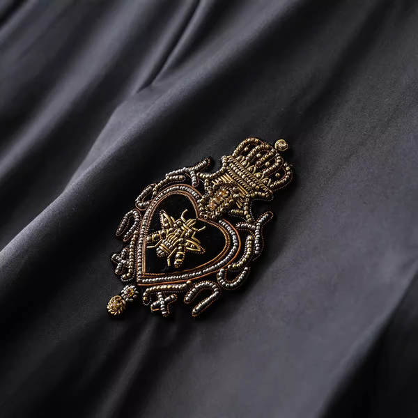 T-shirts masculinos importados da Índia puramente artesanais de madeira da Índia coroa da coroa de amor sem calor T-shirts de processamento