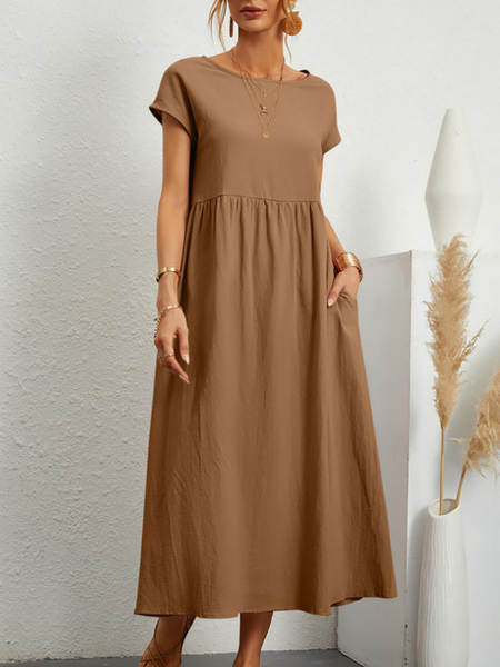 Vestido curto de manga com bolsos