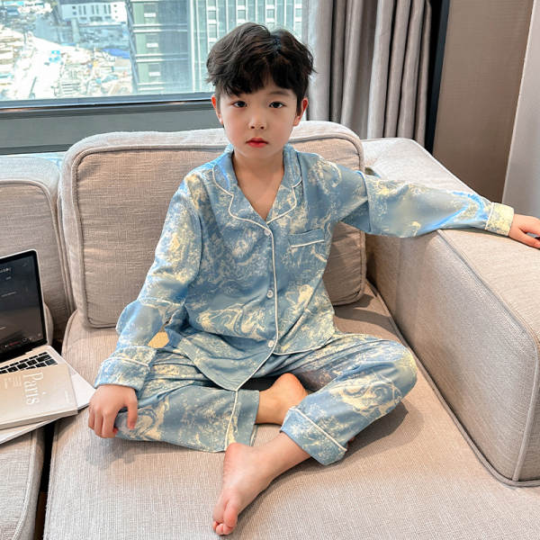 Roupa de cama para meninos Primavera-Verão 2026 Nova roupa de ar condicionado para meninos com mangas compridas em casa