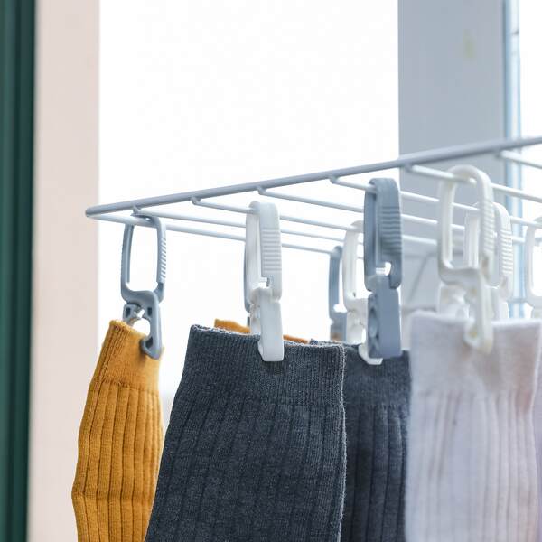 Prego de plástico para secar roupas