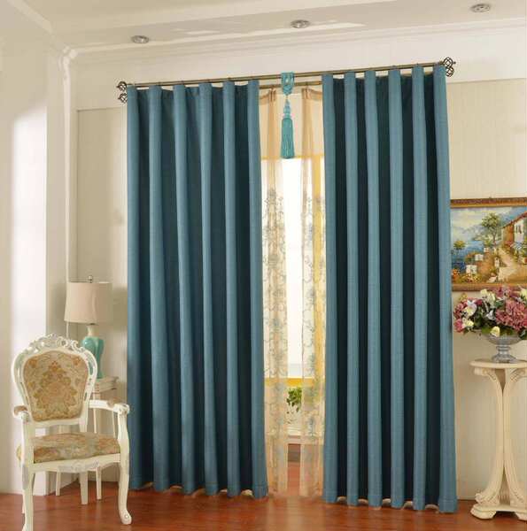 Armazenamento disponível Diversidade de cor pura 100% de cobertura de tecido de cortinas