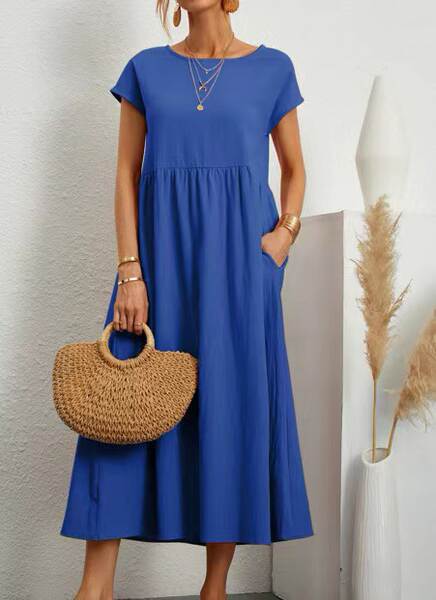 Vestido curto de manga com bolsos
