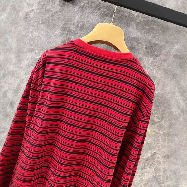Camiseta casual listrada