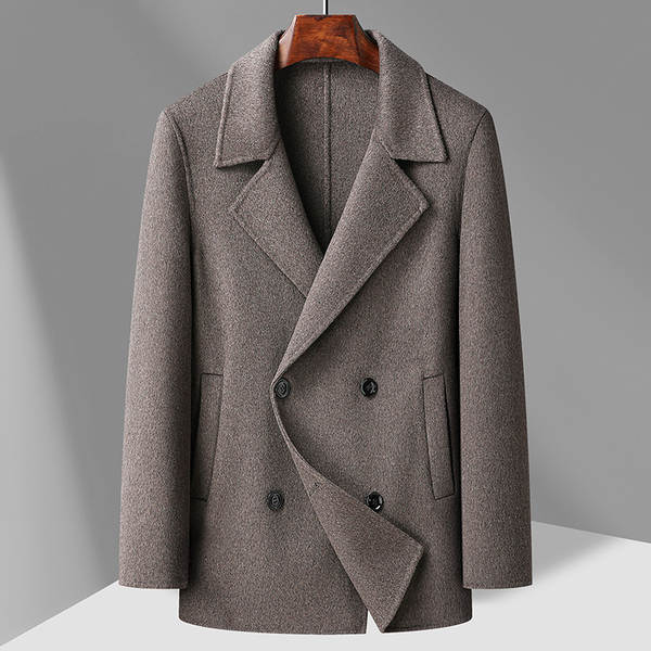 Casaco de lã masculino curto
