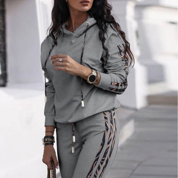 2024 Primavera Europa e EUA Vestuário feminino de comércio exterior Amazon Vendas quentes moda casual tiras puras dois conjuntos de roupas esportivas para mulheres