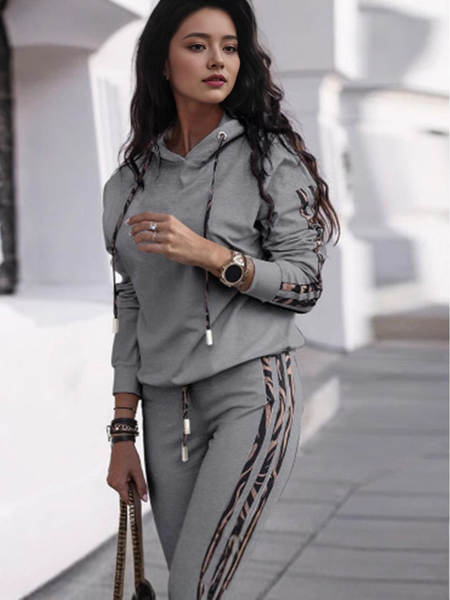 2024 Primavera Europa e EUA Vestuário feminino de comércio exterior Amazon Vendas quentes moda casual tiras puras dois conjuntos de roupas esportivas para mulheres