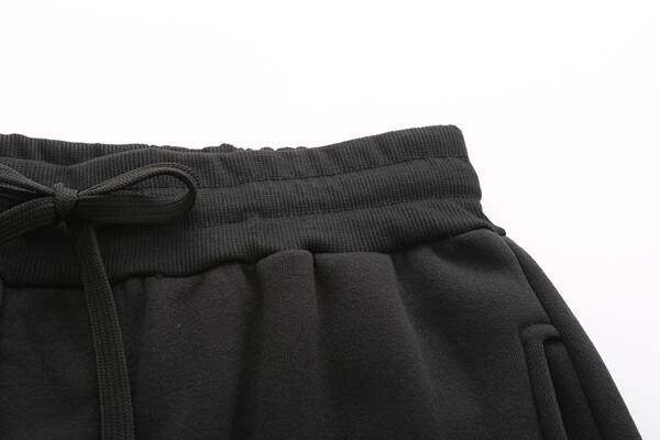 Conjunto Esportivo Masculino com Capuz e Calça