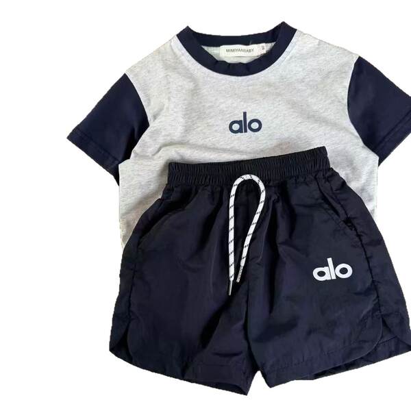 Conjunto de short e camiseta infantil