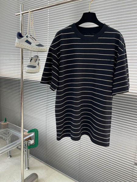 Versão correta 25 verão novo modelo miu falso casamento tiras de corda relaxante calça curta T-shirt masculino e feminino do mesmo estilo colarinho