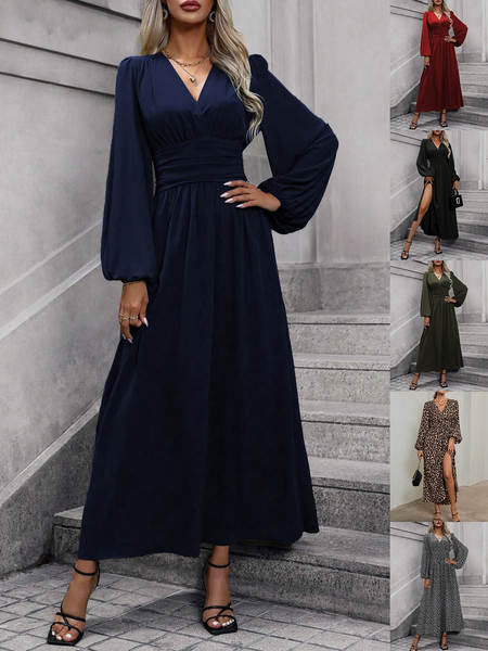 No outono, o novo vestido da senhora está em alta.
