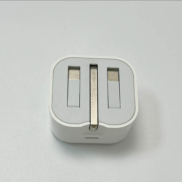 Cabeça de carregamento de celular padrão europeu pd20w para Apple 15 carregador iPad kit linha de dados pd 35w