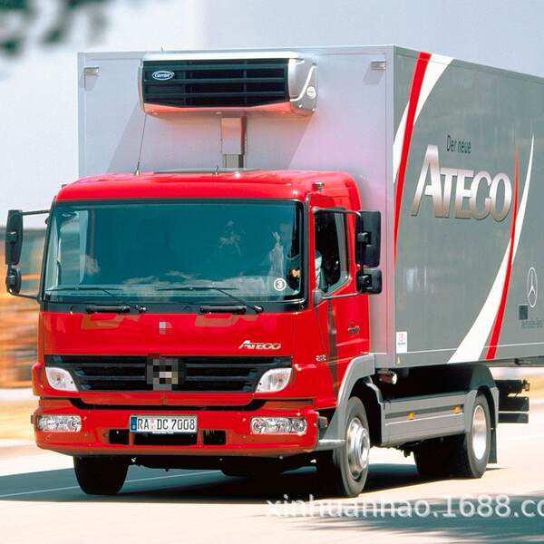 Capa de Farol para Mercedes Atego
