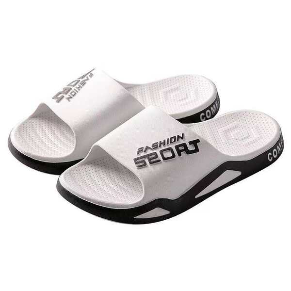 2023 Nova versão coreana de calçado masculino tendência vestido em casa banheiro de fundo grosso resistente ao desgaste homens calçados frios atacado