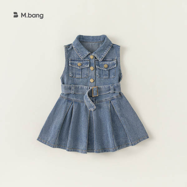 Vestido de menina sem mangas