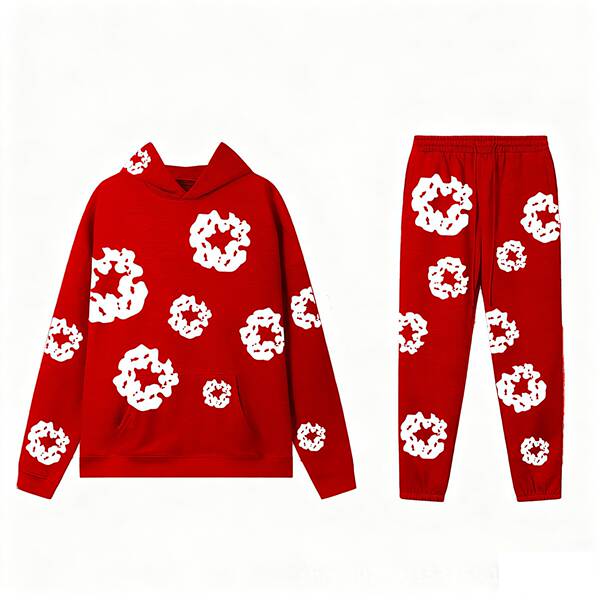 Conjunto de Moletom com Capuz e Impressão