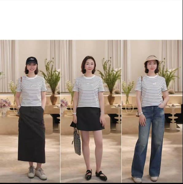 Camiseta feminina branca com listras