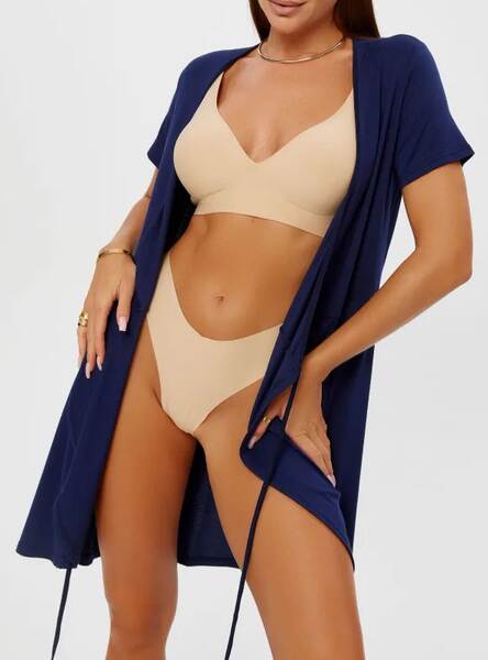 Vestido curto de praia