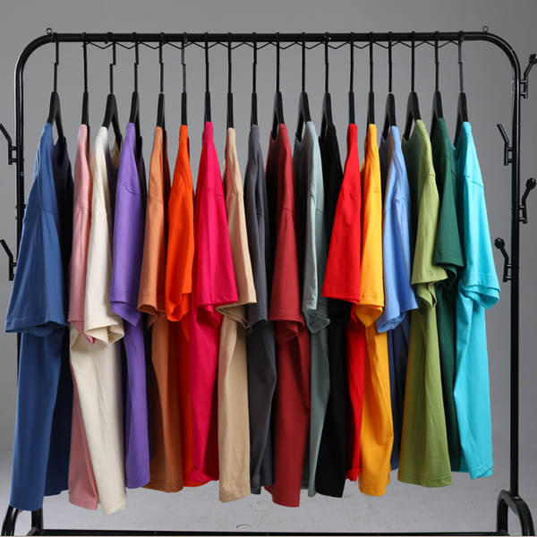 T-shirt de algodão curto de 200 gramas de madeira pura de algodão puro de 20 cores disponível para o fornecimento de camisetas culturais vazias de grande porte
