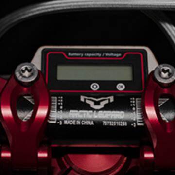 Arctic Panther E.XT Montanha Panther série todo o terreno formando um campo de competição de duas rodas de motocicleta elétrica off-road