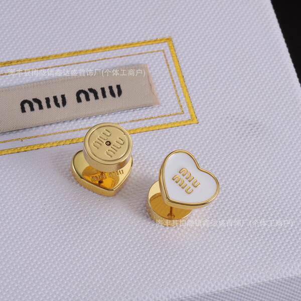Brinco Miu Elegante