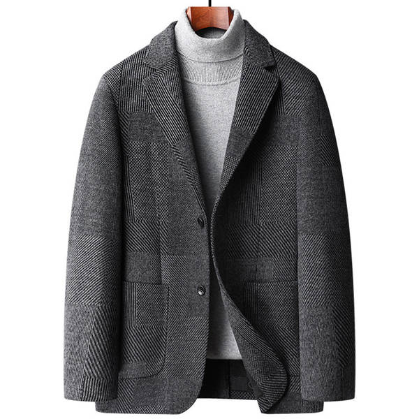 No inverno, o casaco masculino é mais quente do que o casaco masculino.