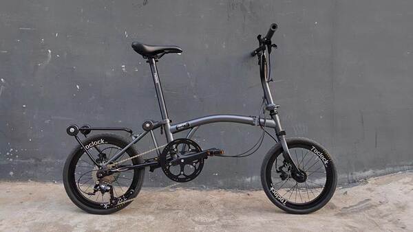 MINT Pequenas Bicicletas Foldáveis de 16 polegadas para Homens e Mulheres de 9 Velocidades Foldáveis