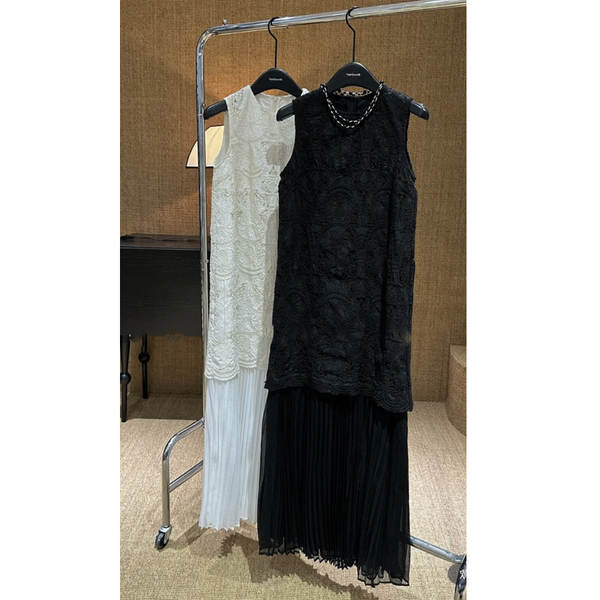 Combinando elegância e elegância, a deusa do luxo combina um vestido de verão 2025 com um novo vestido de verão.