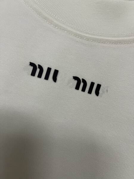 Transfronteiriço Alta Versão MIU Muji Novo Logo Clássico Pequeno T-Shirt Corda Redonda Para Homens e Mulheres