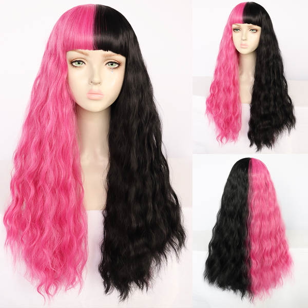 Melanie é a personagem principal do longa-metragem, com o cabelo duplo.
