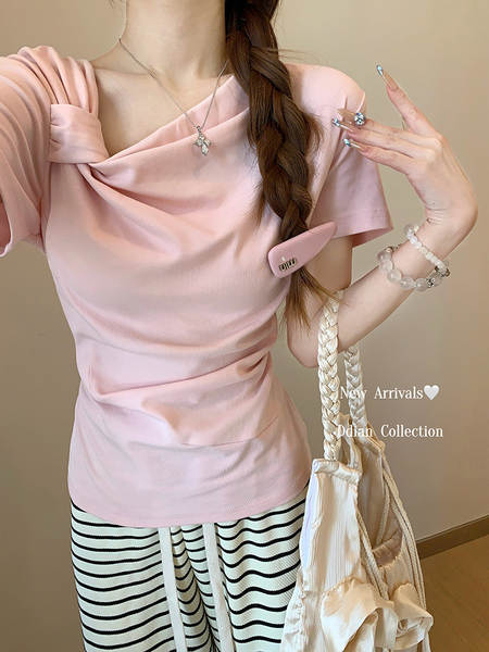 Camisa feminina rosa curta