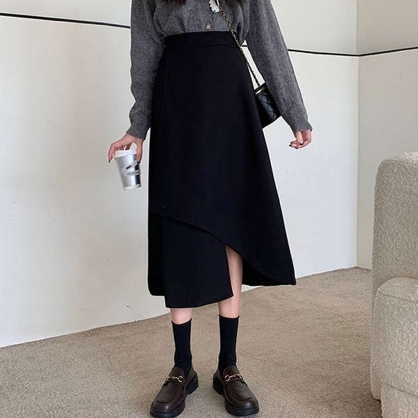 Vestido Preto Longo de Lã