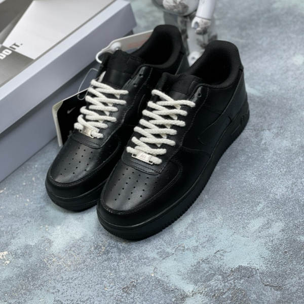 Sapatos de verão da Air Force One, um novo modelo de sapatos de verão.