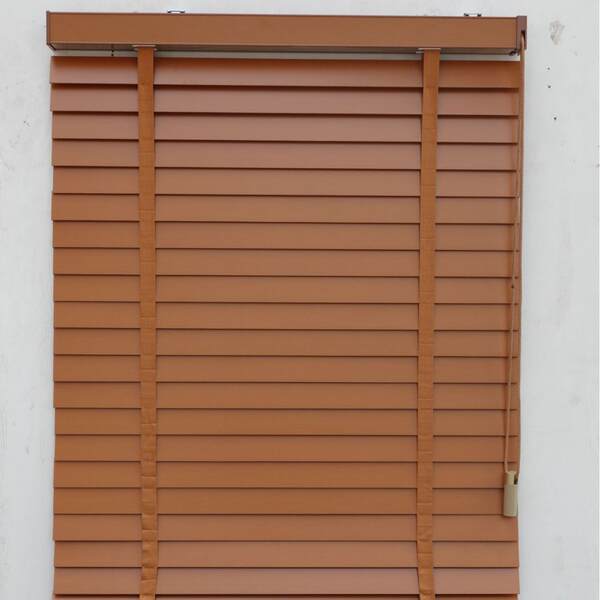 Painel de Madeira com Controle Elétrico