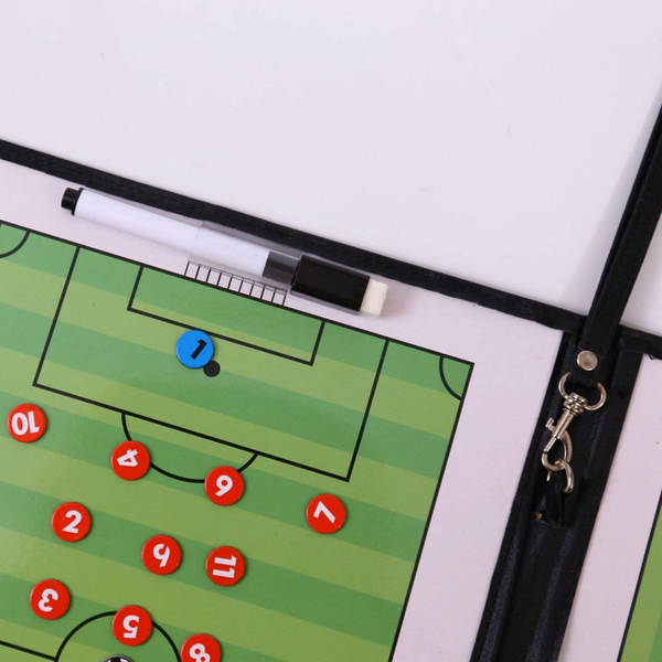 O treinador de táticas de futebol portátil comanda o treinador de treinamento de futebol de táticas magnéticas dobráveis.