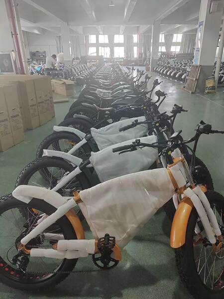 fábrica de exportação 26 polegadas elétrica assistente de neve bicicletas de alumínio elétrico de lítio bicicletas de exportação adultos