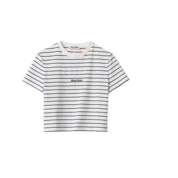 Camiseta feminina branca com listras