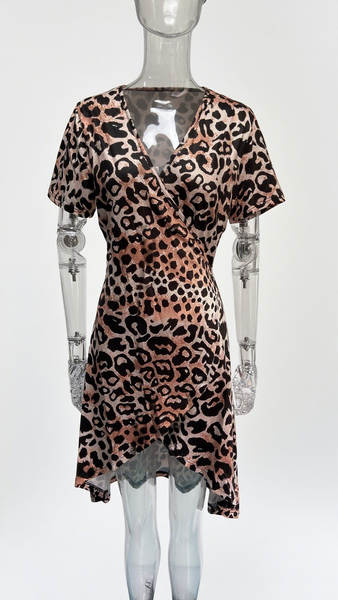 Vestido curto de praia