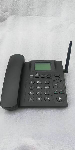 2G/3G Comércio Exterior GSM Multilingue Gravação de Duas Cartas Sem Fio Telemóvel Telemóvel Móvel FM Doméstico