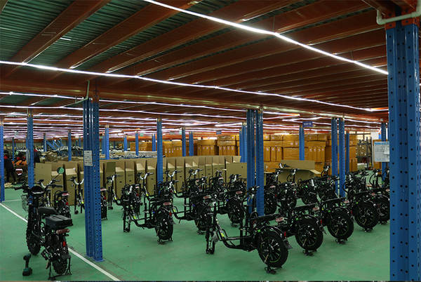 Pequena U.B.B. Venda quente de carga transfronteiriça da América do Sul longa duração fabricante de bicicletas elétricas carregar duas rodas novo modelo