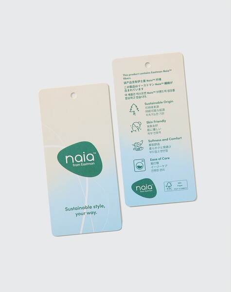 Naia Islamic Acid, uma camiseta de luxo de luxo leve com mangas curtas.