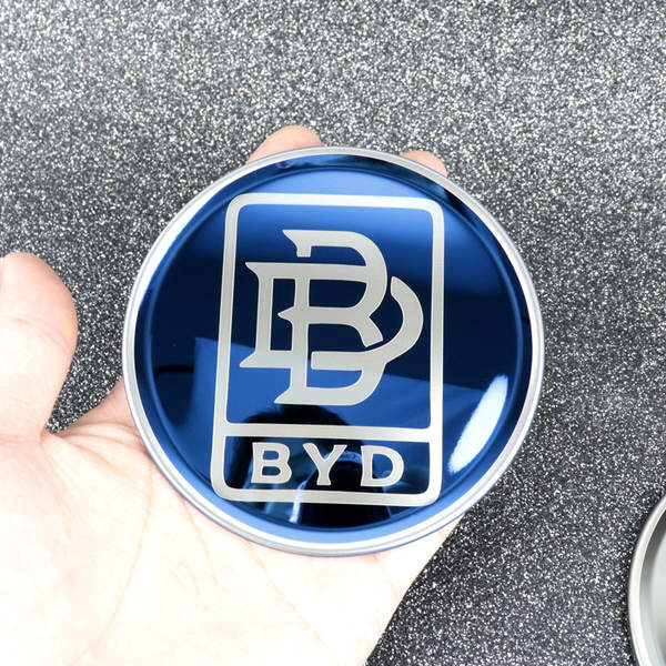 BYD Pearl Harbor PLUS Volante de golfinho olha para o interior do automóvel
