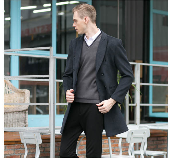 Outono e Inverno: O casaco masculino do casaco masculino do casaco masculino.