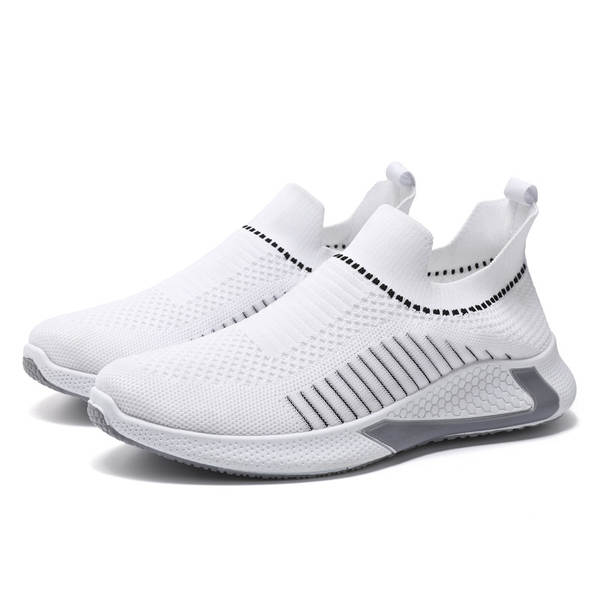Sapatos masculinos 2026 Primavera Novo modelo de sapatos esportivos de moda suave e vazio para o tempo livre para homens