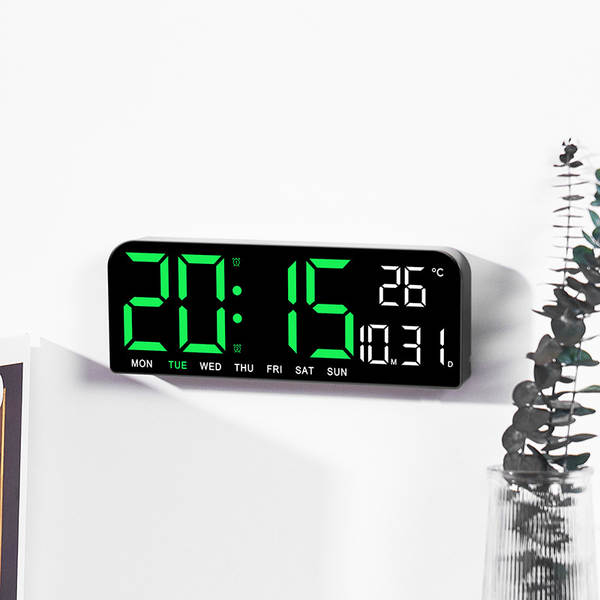 Novo relógio de tela grande simples de LED Relógio de mesa criativo de tamanho grande de relógio de mesa pendurável 0707