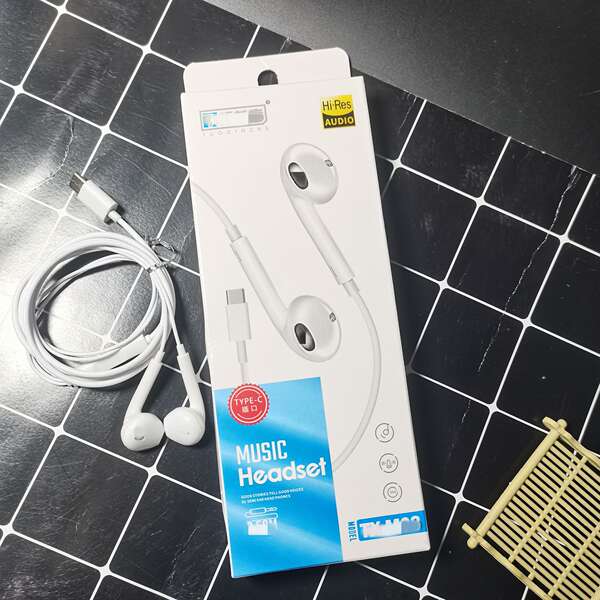 Fone de Ouvido Com Microfone