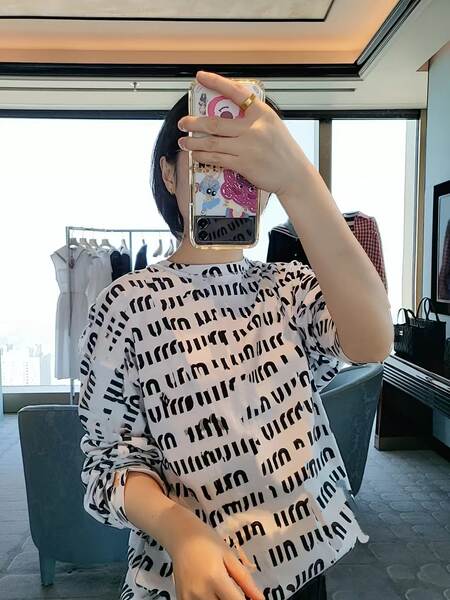 Camiseta de manga longa com logo